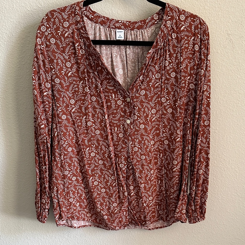 Old Navy Terracotta / Burnt Orange Floral Blouse